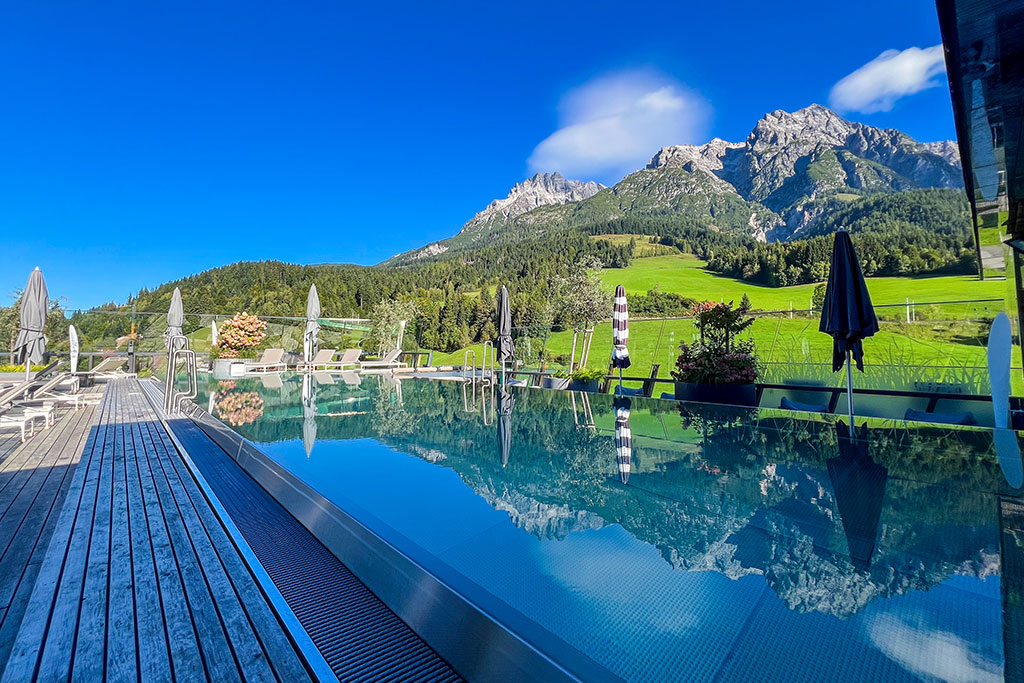 Infinity-Sky-Pool Salzburger Hof